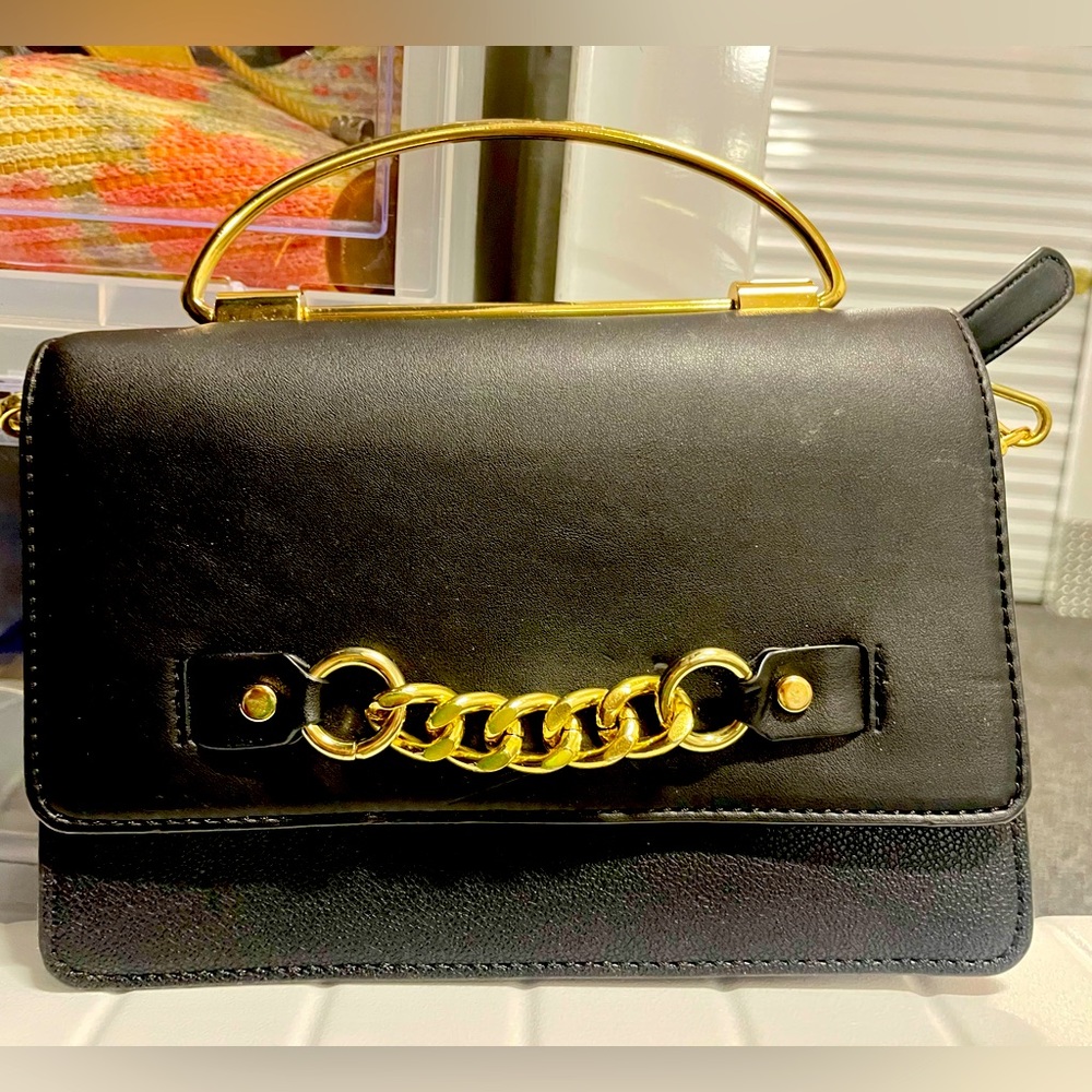 black Aldo purse/handbag